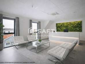 Location Bureaux et commerces 180 m&sup2;Cholet