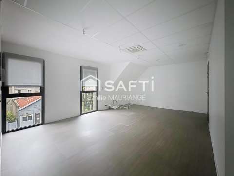 Bureaux et commerces 9 pièces