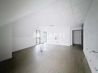 Bureaux et commerces 9 pièces