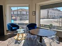 Bureaux et commerces 4 pièces