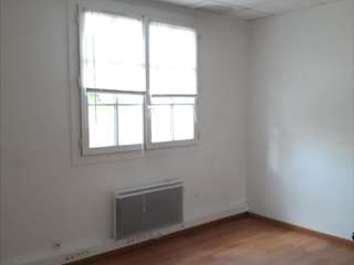 Bureaux et commerces 5 pièces