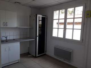 Bureaux et commerces 5 pièces