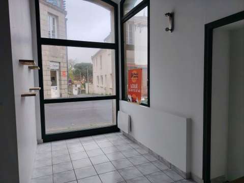 Bureaux et commerces 4 pièces Clisson 44