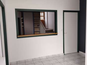 Bureaux et commerces 4 pièces
