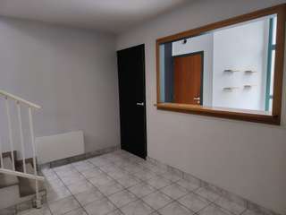 Bureaux et commerces 4 pièces
