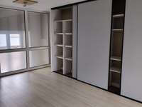 Bureaux et commerces 4 pièces