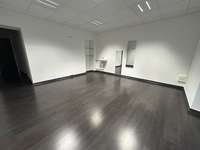 Bureaux et commerces 3 pièces