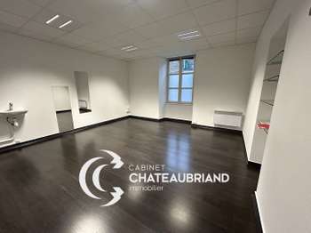 Location Bureaux et commerces 70 m&sup2;Combourg