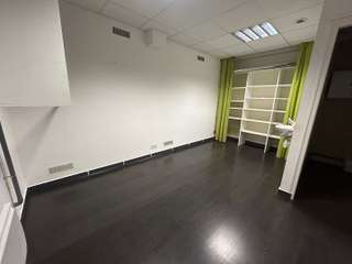 Bureaux et commerces 3 pièces