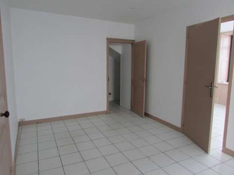 Bureaux et commerces 2 pièces