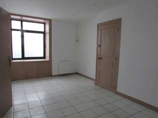 Bureaux et commerces 2 pièces