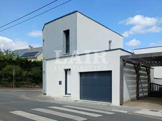 Bureaux et commerces 5 pièces