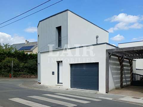 Bureaux et commerces 5 pièces