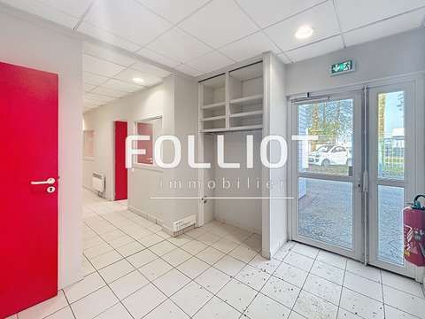 Bureaux et commerces 6 pièces