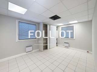 Bureaux et commerces 6 pièces