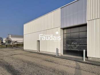 Location Bureaux et commerces 503 m&sup2;Coutances