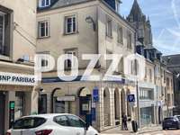 Bureaux et commerces 8 pièces