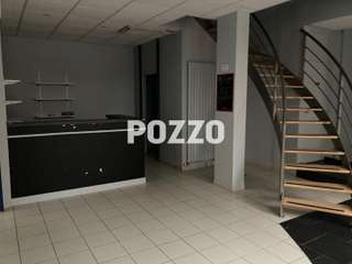 Bureaux et commerces 8 pièces