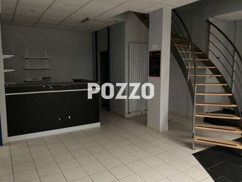 Bureaux et commerces 8 pièces