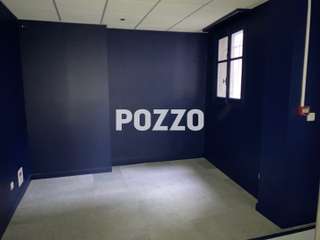 Bureaux et commerces 8 pièces