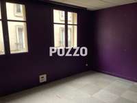 Bureaux et commerces 8 pièces