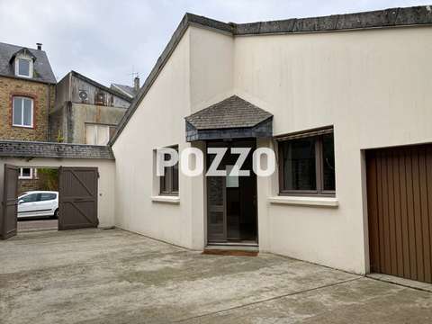 Bureaux et commerces 3 pièces Coutances 50