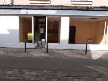 Location Bureaux et commerces 53 m&sup2;Craon