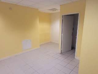 Bureaux et commerces 3 pièces