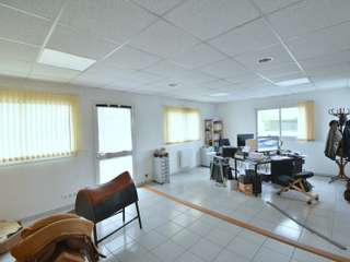 Bureaux et commerces 2 pièces Bureaux et commerces 2 pièces
