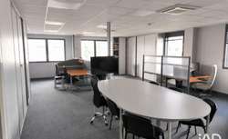 Photo Bureaux et commerces Décines-Charpieu