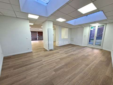 Bureaux et commerces 5 pièces