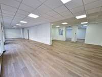 Bureaux et commerces 5 pièces