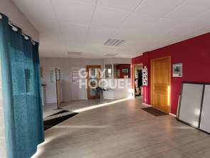 Location Bureaux et commerces 220 m&sup2;Dinan