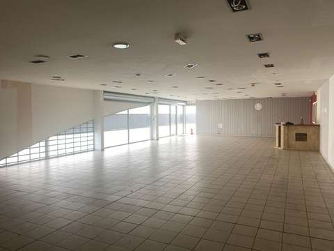 Bureaux et commerces 1 pièce