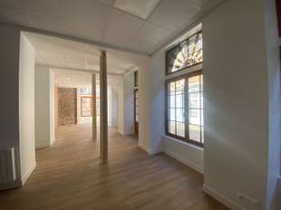 Photo Bureaux et commerces Dinan