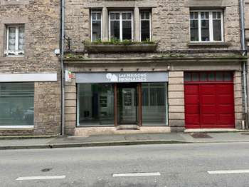 Location Bureaux et commerces 55 m&sup2;Dinan
