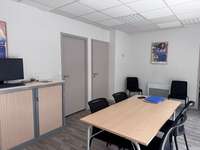Bureaux et commerces Bureaux et commerces