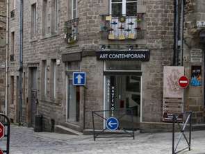 Location Bureaux et commerces 25 m&sup2;Dinan