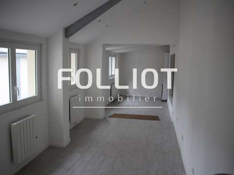 Bureaux et commerces 2 pièces