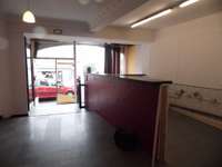 Bureaux et commerces 2 pièces
