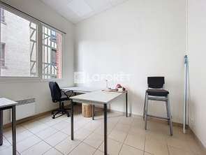 Location Bureaux et commerces 13 m&sup2;Elbeuf