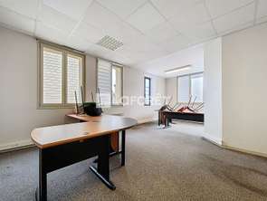 Location Bureaux et commerces 27 m&sup2;Elbeuf