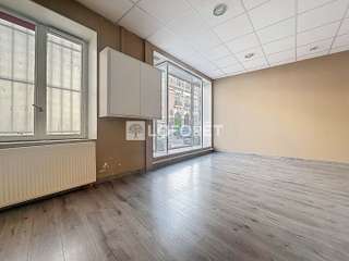 Bureaux et commerces 4 pièces