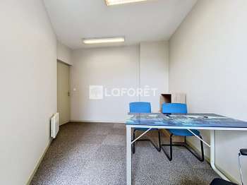 Bureaux et commerces 4 pièces