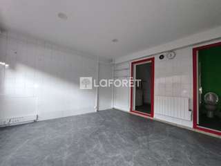 Bureaux et commerces 2 pièces