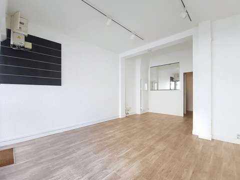 Bureaux et commerces 2 pièces