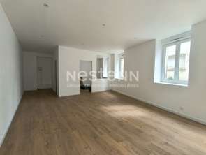 Location Bureaux et commerces 42 m&sup2;Elven