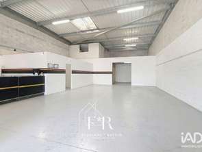 Location Bureaux et commerces 245 m&sup2;Entraigues-sur-la-Sorgue