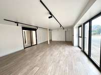 Bureaux et commerces 2 pièces