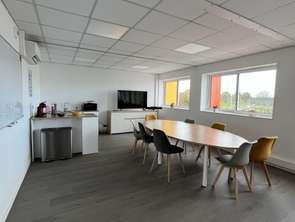 Location Bureaux et commerces 98 m&sup2;Essarts-en-Bocage